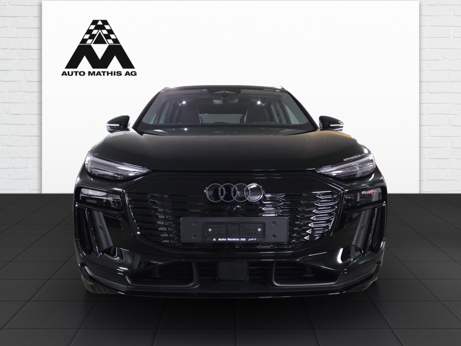 AUDI Q6 e-tron quattro, Elektro, Occasion / Gebraucht, Automatik - 2