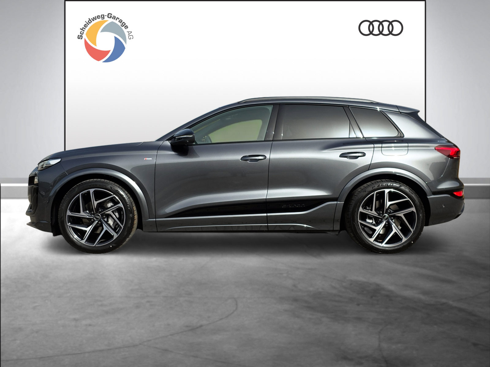 AUDI Q6 SUV e-tron quattro, Electric, New car, Automatic - 3