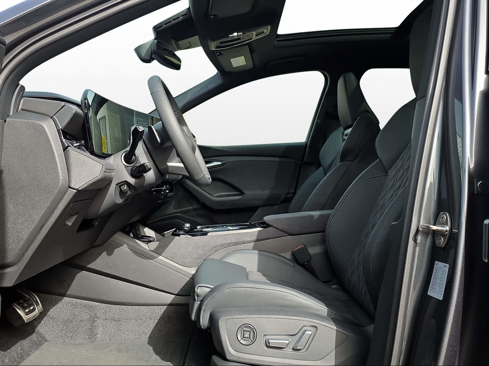 AUDI Q6 SUV e-tron quattro, Electric, New car, Automatic - 7