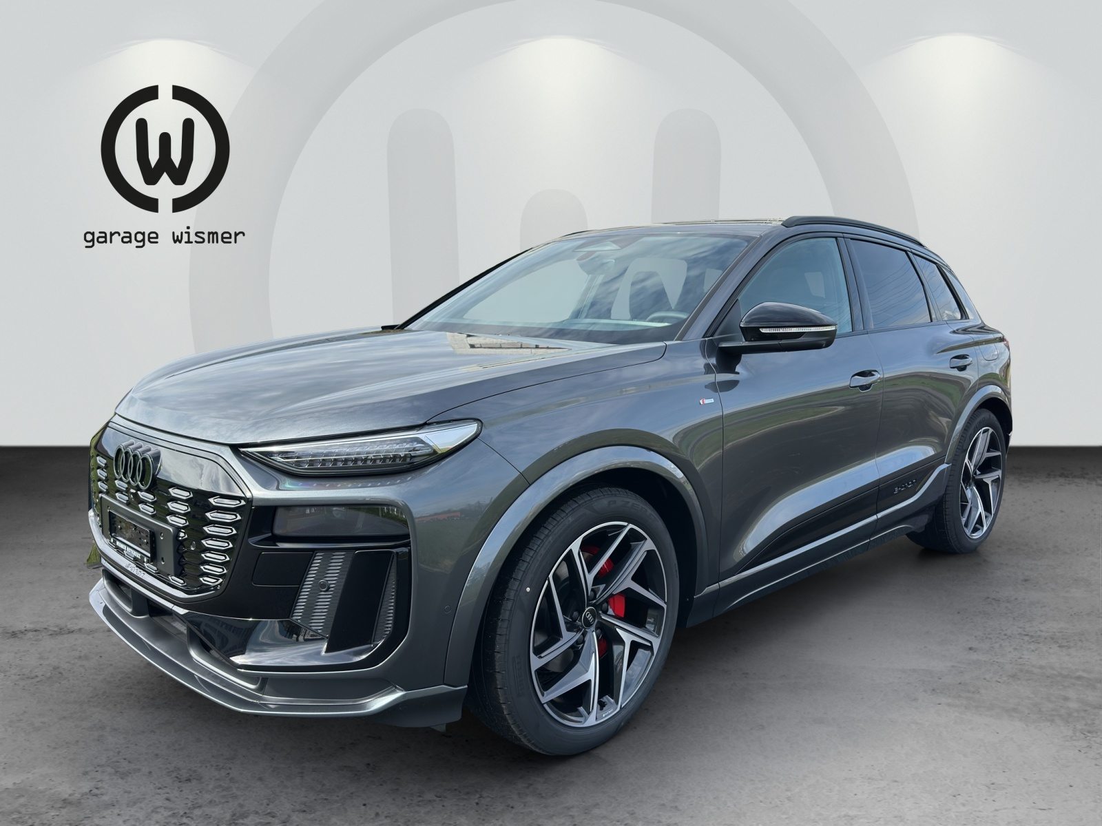 AUDI Q6 SUV e-tron quattro