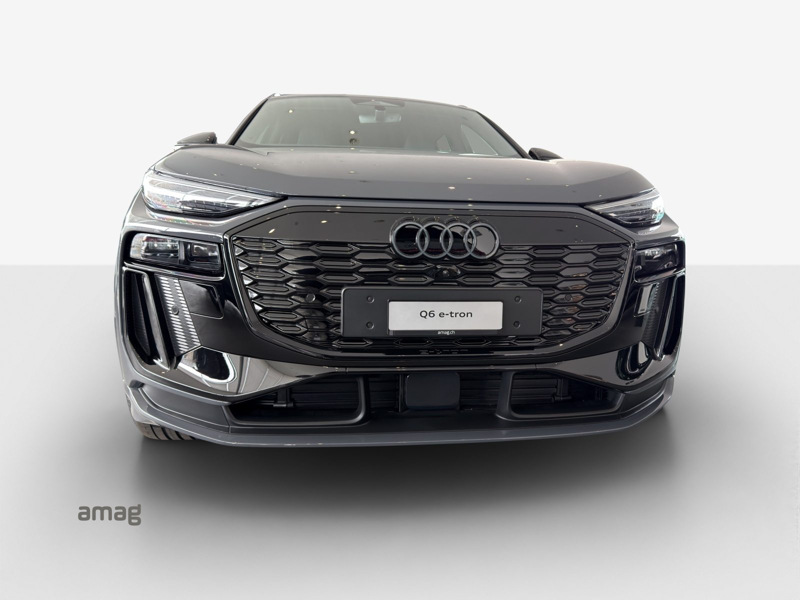 AUDI Q6 SUV e-tron quattro, Electric, New car, Automatic - 7