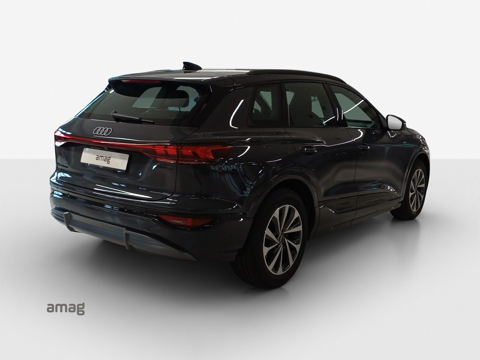AUDI Q6 SUV e-tron performance, Electric, New car, Automatic - 5