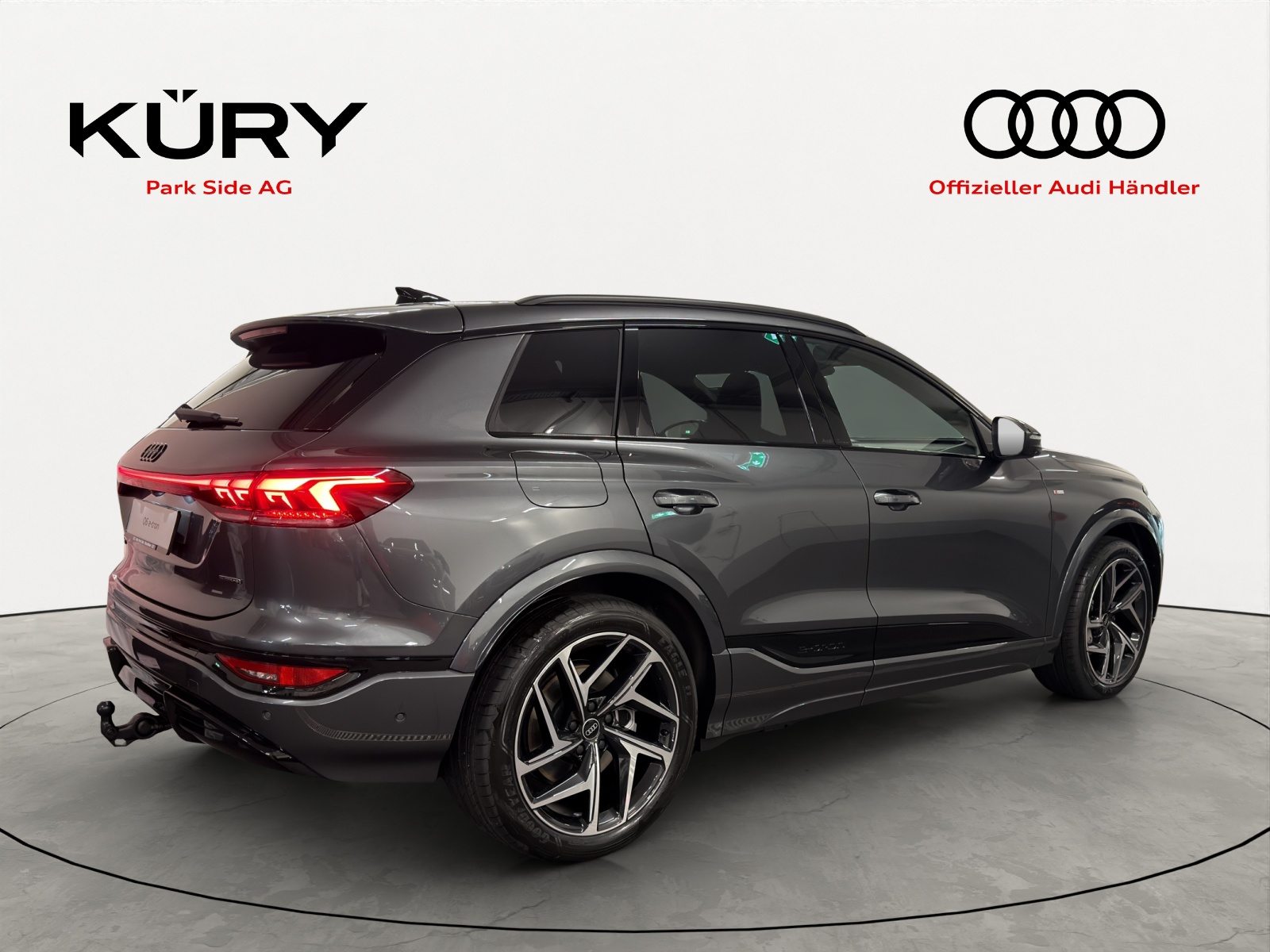 AUDI Q6 SUV e-tron quattro, Electric, New car, Automatic - 4
