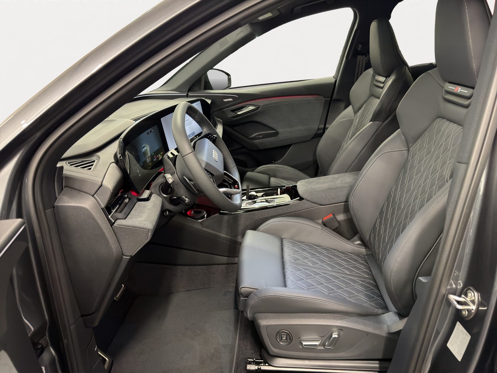 AUDI Q6 SUV e-tron quattro, Electric, New car, Automatic - 5