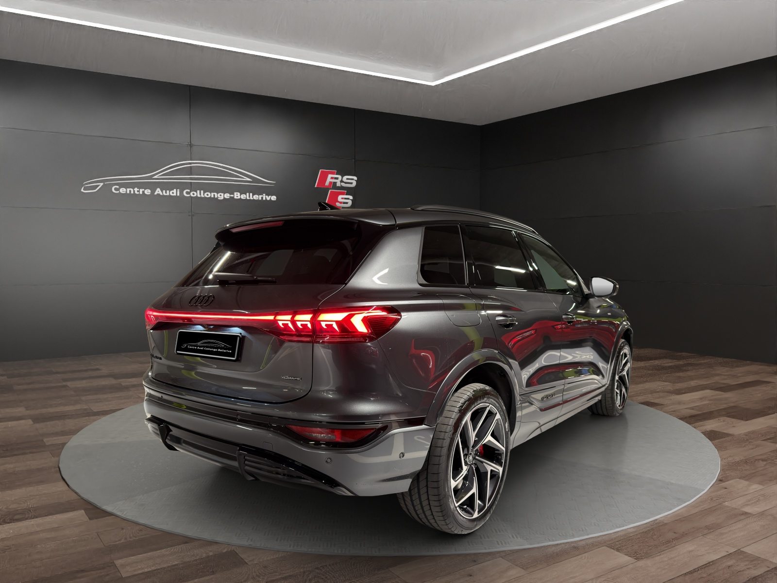 AUDI Q6 SUV e-tron quattro, Électrique, Voiture nouvelle, Automatique - 6