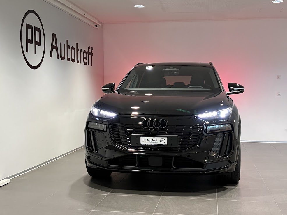 AUDI Q6 SUV e-tron quattro