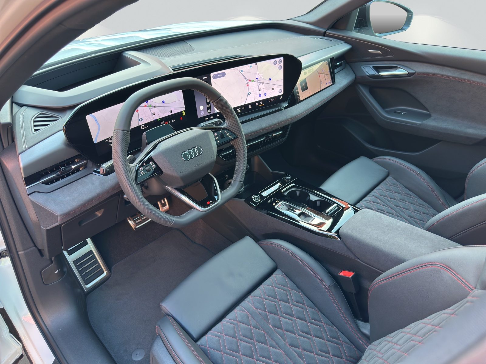 AUDI Q6 SUV e-tron quattro, Electric, New car, Automatic - 5