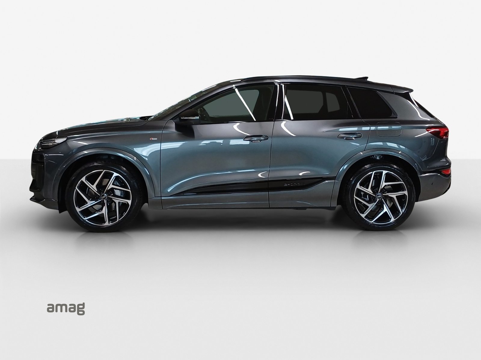 AUDI Q6 SUV e-tron quattro, Electric, New car, Automatic - 2