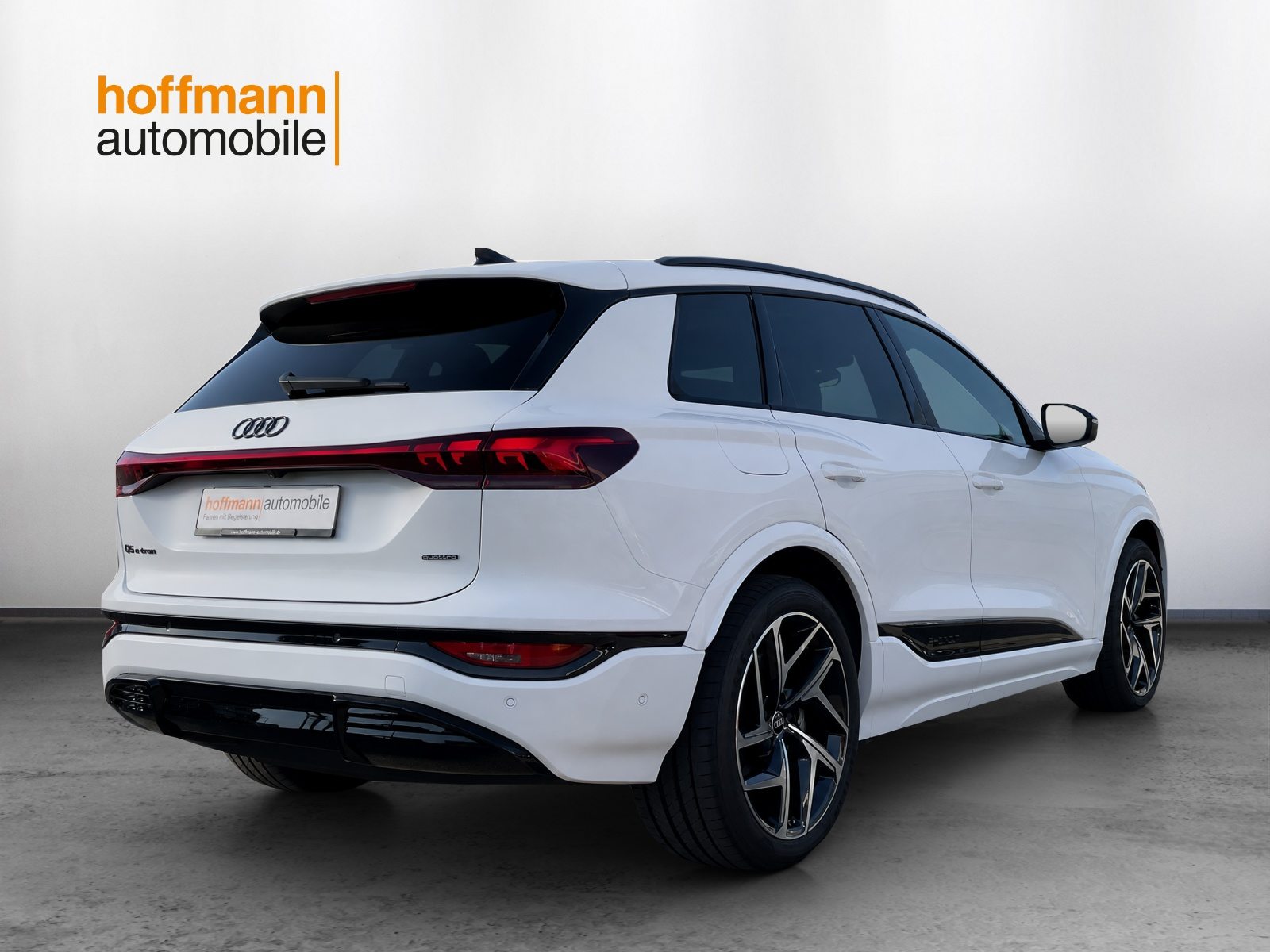 AUDI Q6 SUV e-tron quattro, Electric, New car, Automatic - 4