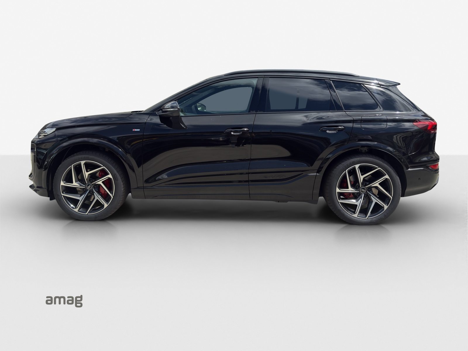 AUDI Q6 SUV e-tron quattro, Electric, New car, Automatic - 2