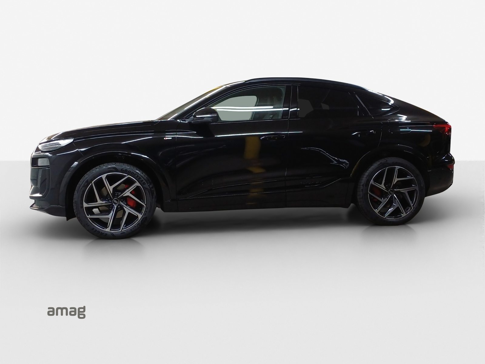 AUDI Q6 Sportback e-tron quattro, Electric, New car, Automatic - 2