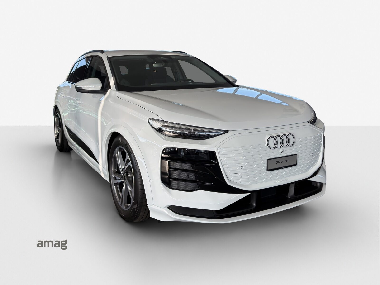 AUDI Q6 SUV e-tron quattro, Electric, New car, Automatic - 6