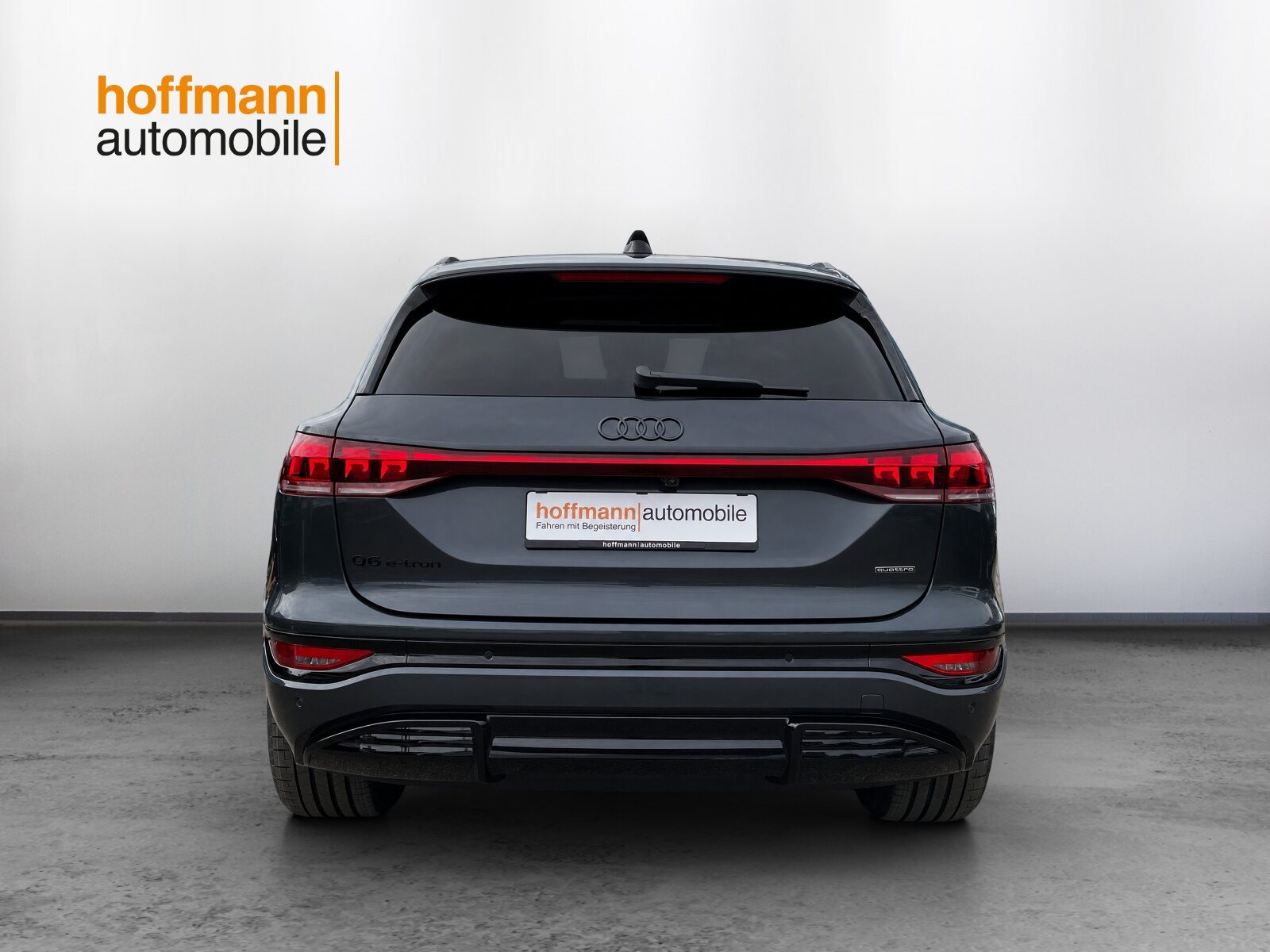 AUDI Q6 SUV e-tron quattro, Electric, New car, Automatic - 5