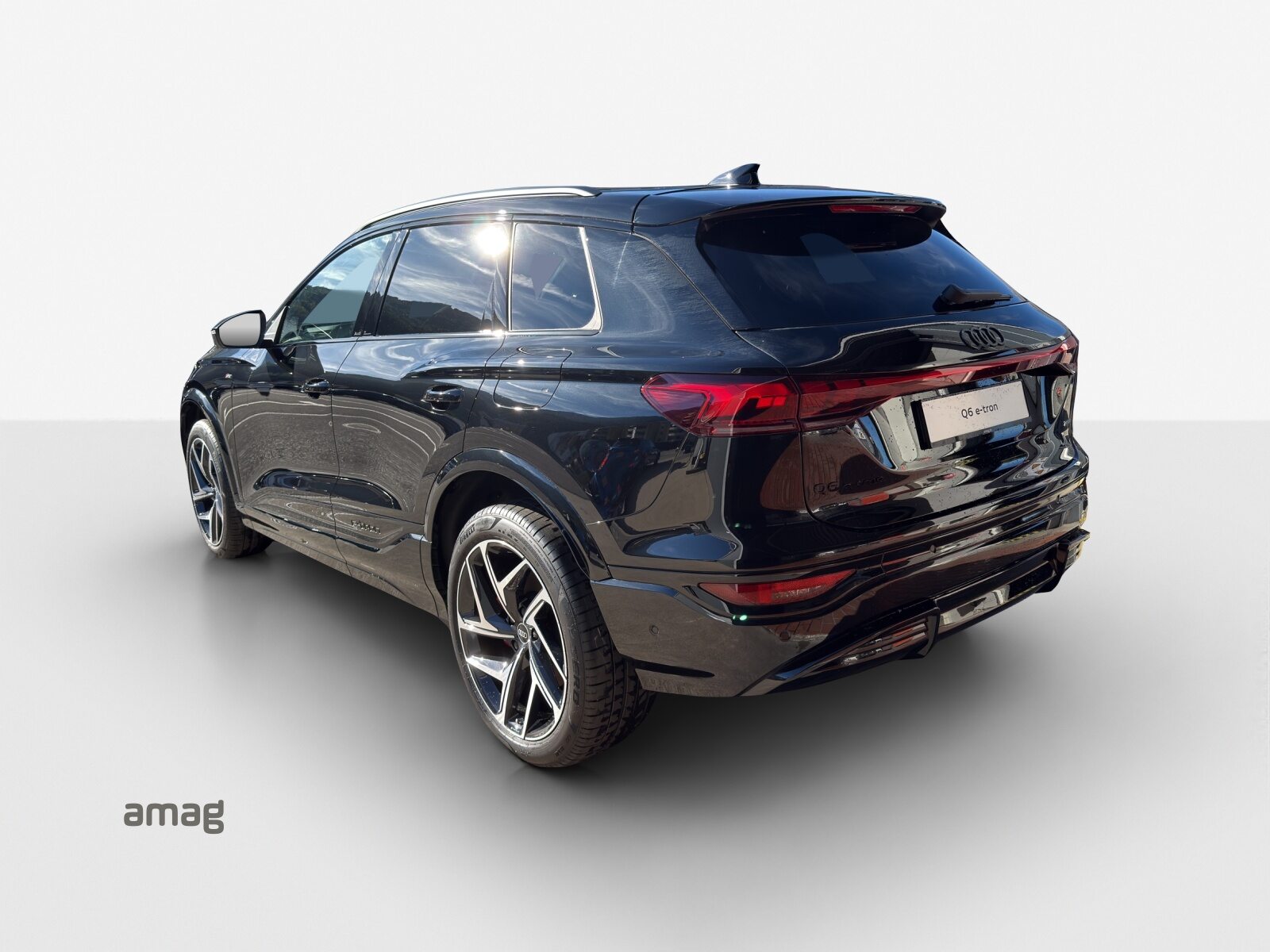 AUDI Q6 SUV e-tron quattro, Elektro, Neuwagen, Automatik - 3