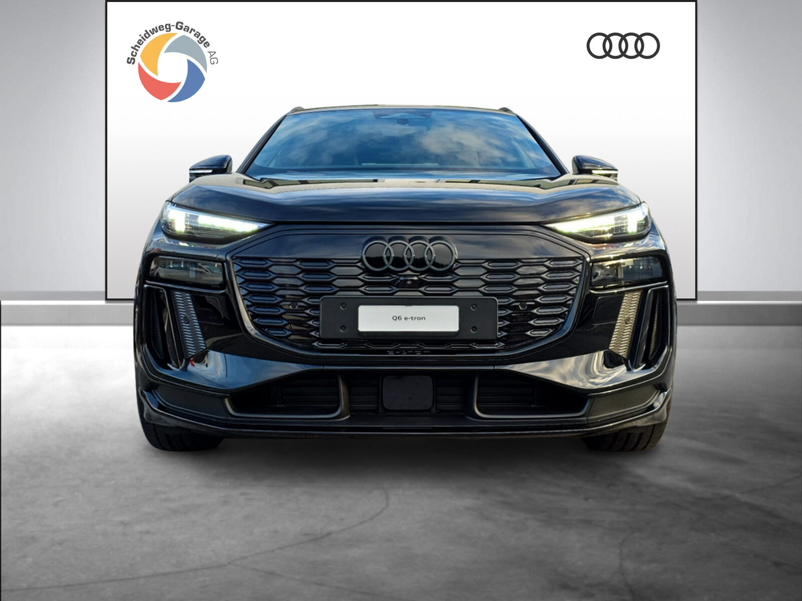AUDI Q6 SUV e-tron quattro, Electric, New car, Automatic - 2