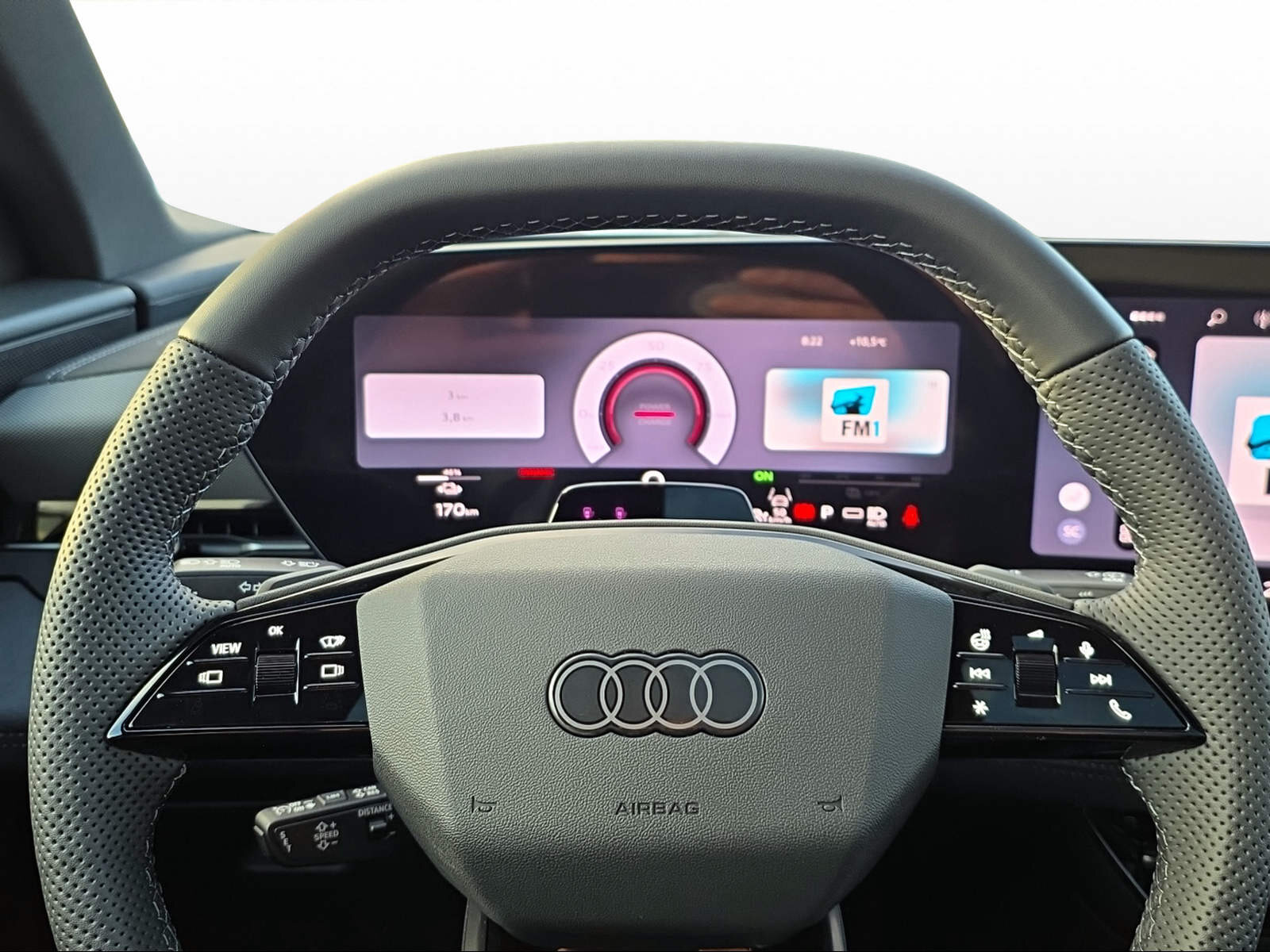 AUDI Q6 SUV e-tron quattro, Electric, New car, Automatic - 5