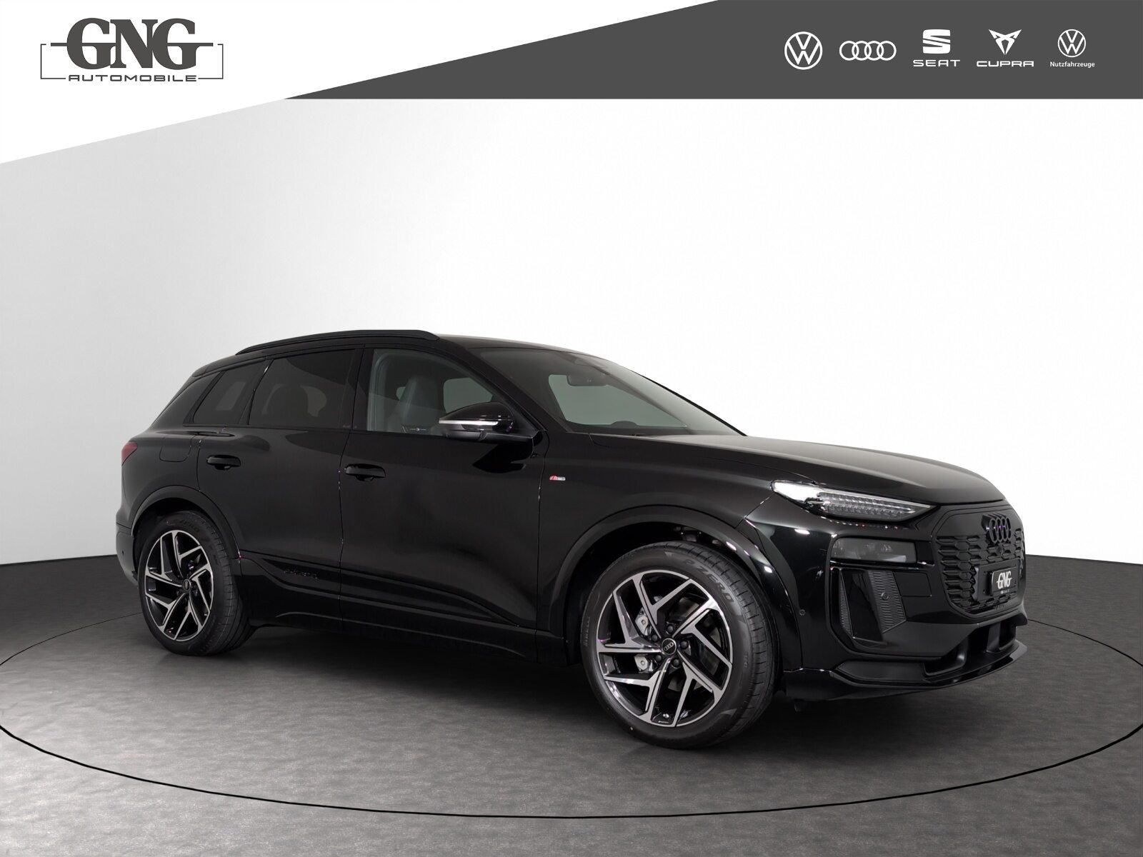 AUDI Q6 SUV e-tron quattro, Electric, New car, Automatic - 4
