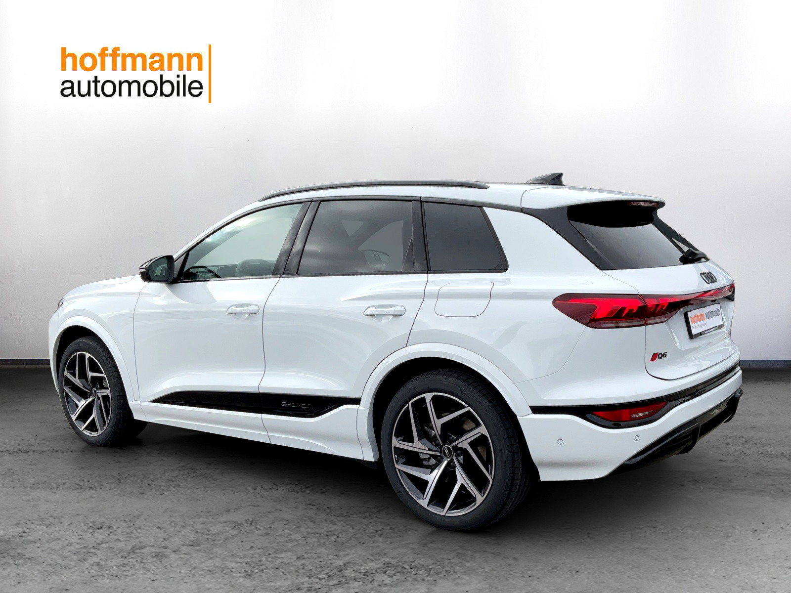 AUDI Q6 SUV e-tron quattro, Elektro, Occasion / Gebraucht, Automatik - 6