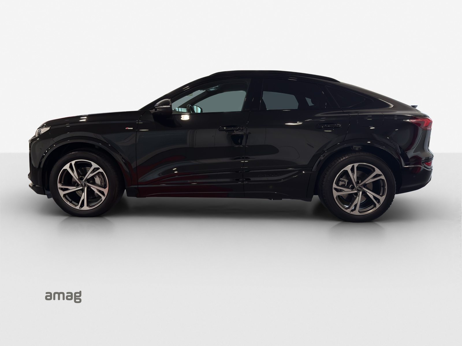 AUDI Q6 Sportback e-tron quattro, Elektro, Occasion / Gebraucht, Automatik - 2