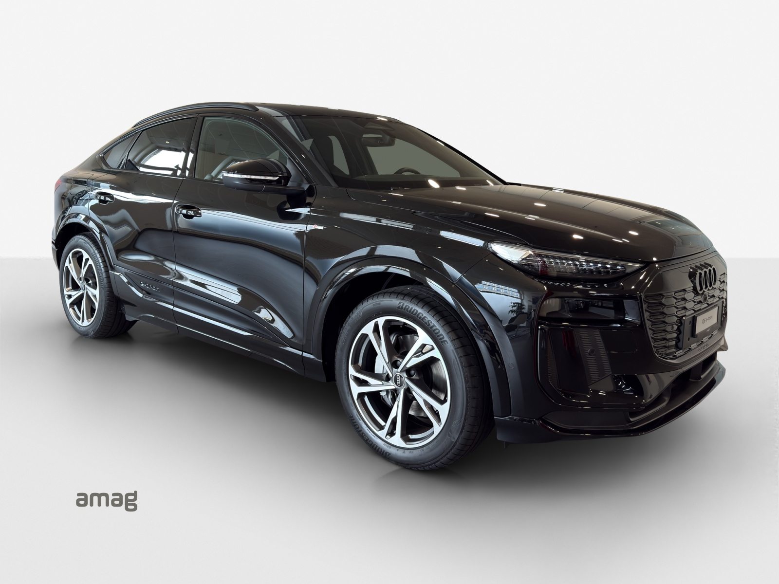 AUDI Q6 Sportback e-tron quattro, Elektro, Occasion / Gebraucht, Automatik - 6