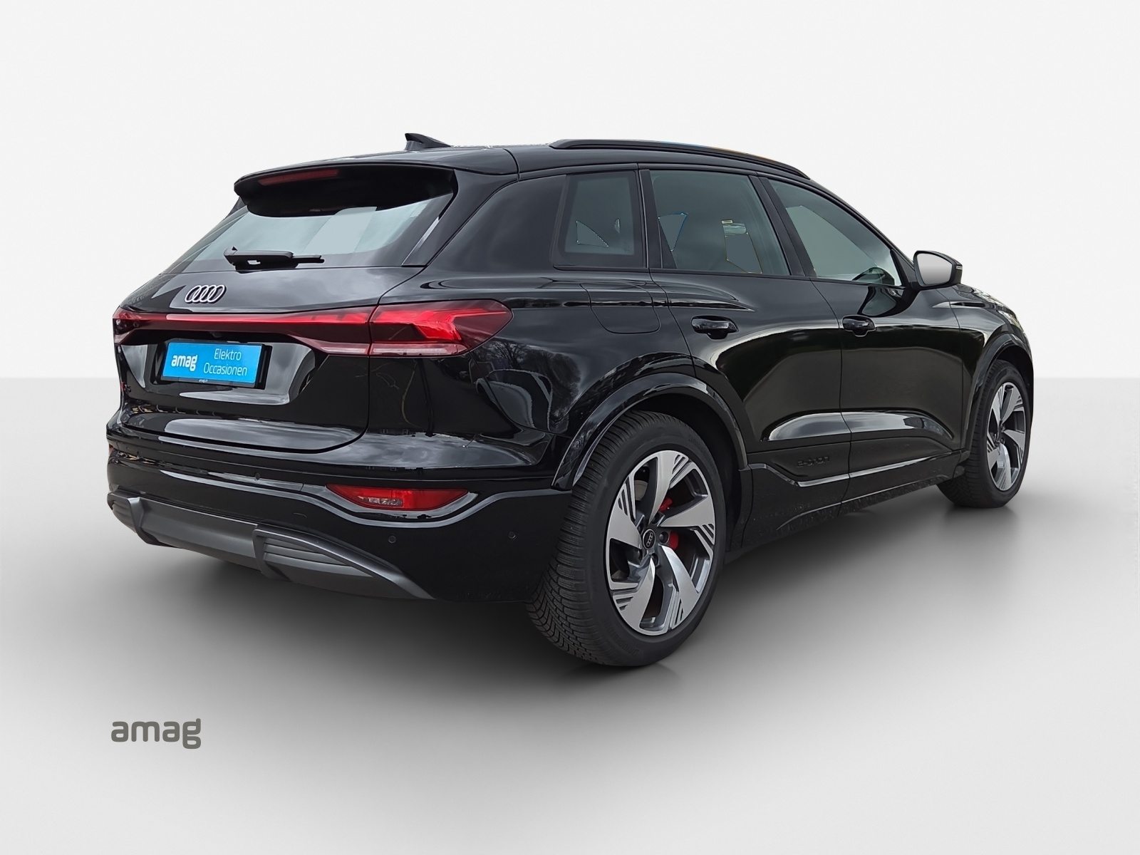AUDI Q6 SUV e-tron quattro, Elektro, Occasion / Gebraucht, Automatik - 6
