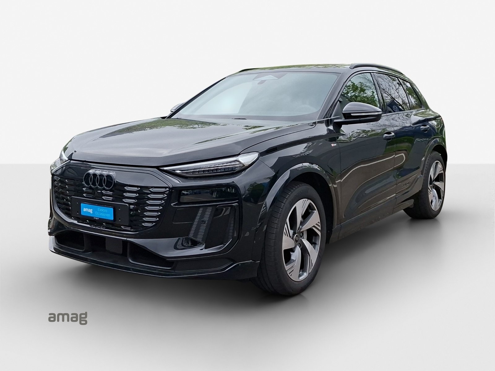AUDI Q6 SUV e-tron quattro