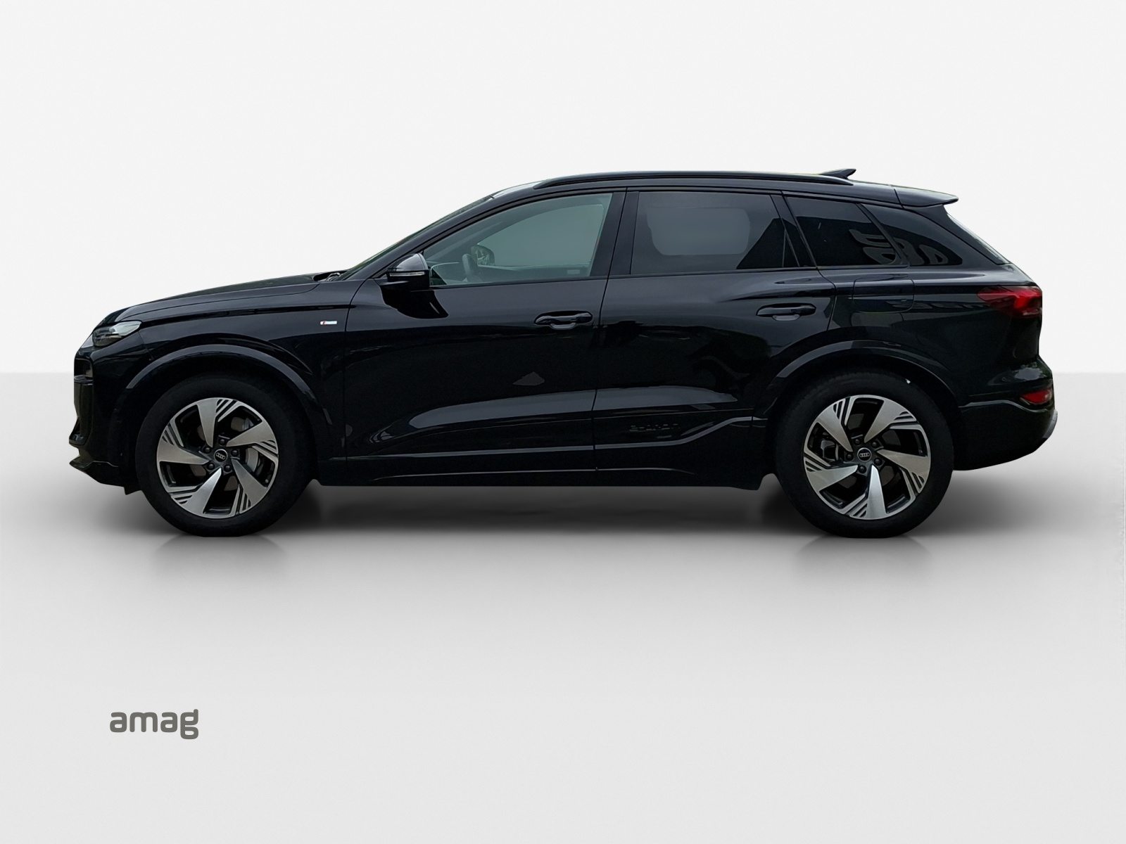 AUDI Q6 SUV e-tron quattro, Elektro, Occasion / Gebraucht, Automatik - 2