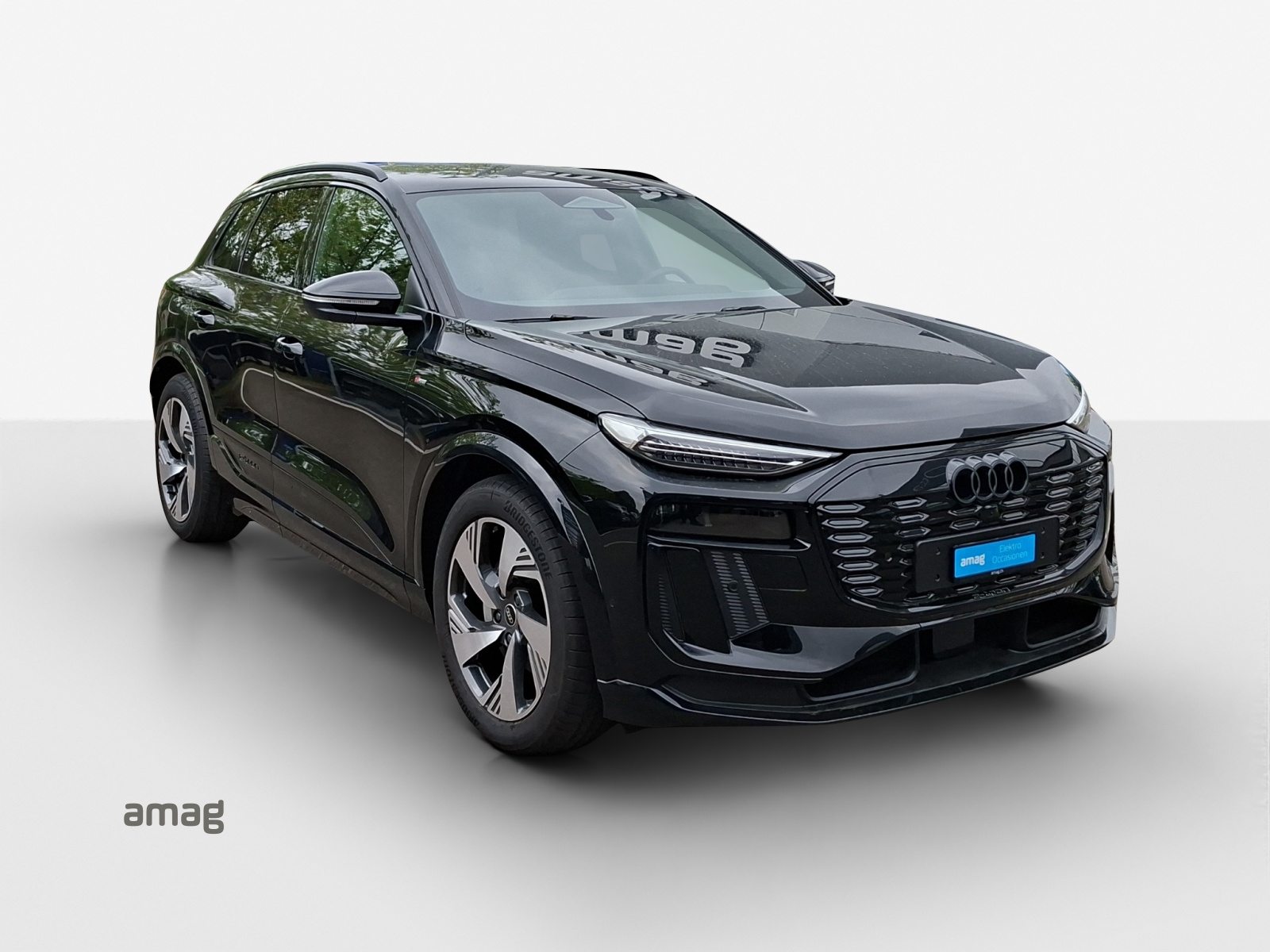 AUDI Q6 SUV e-tron quattro, Elektro, Occasion / Gebraucht, Automatik - 7