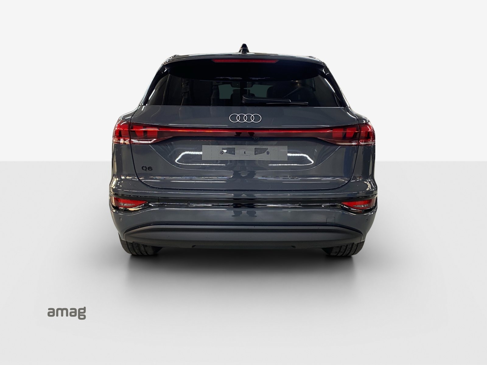 AUDI Q6 SUV e-tron quattro, Electric, Second hand / Used, Automatic - 5