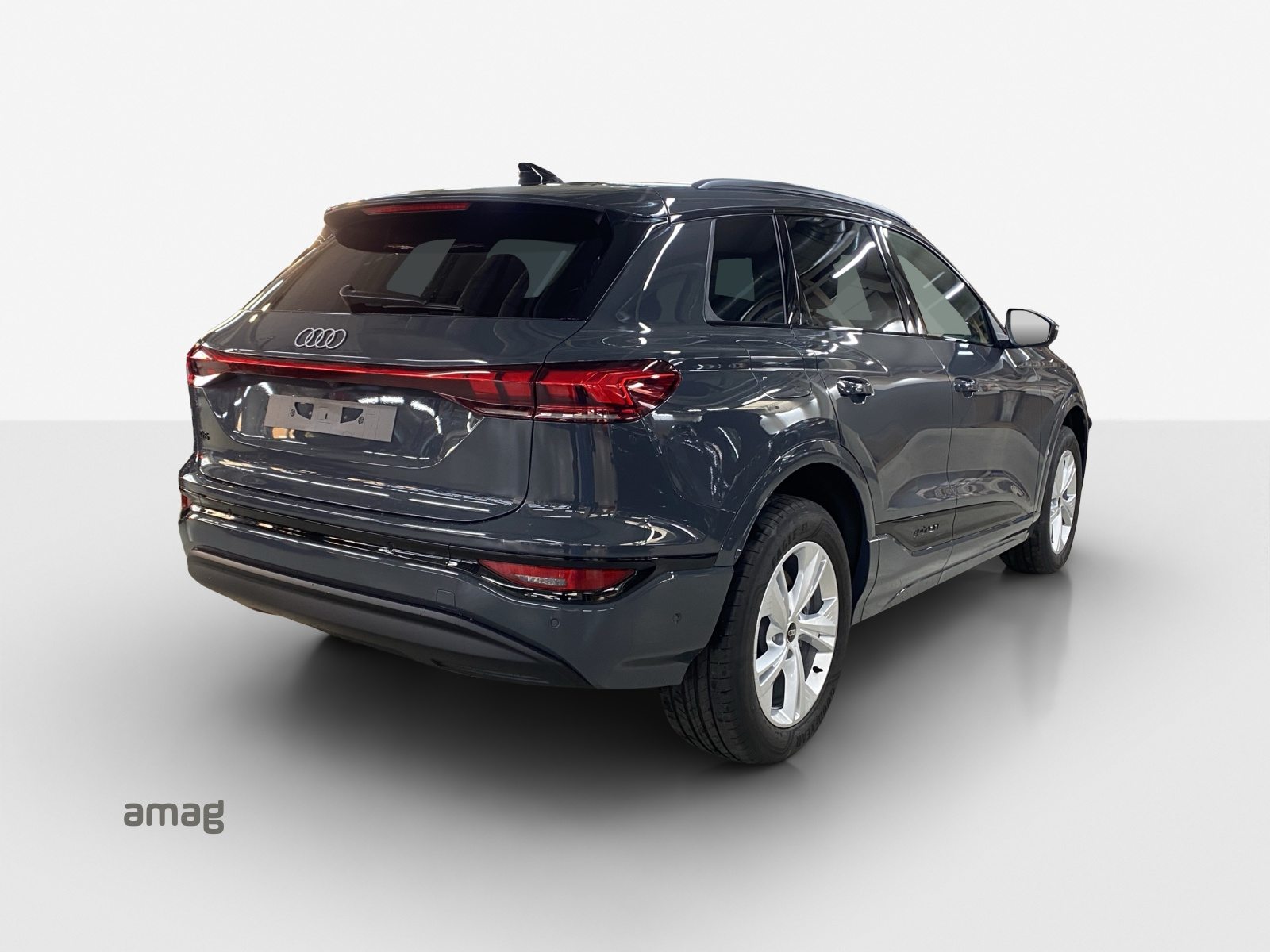 AUDI Q6 SUV e-tron quattro, Electric, Second hand / Used, Automatic - 6