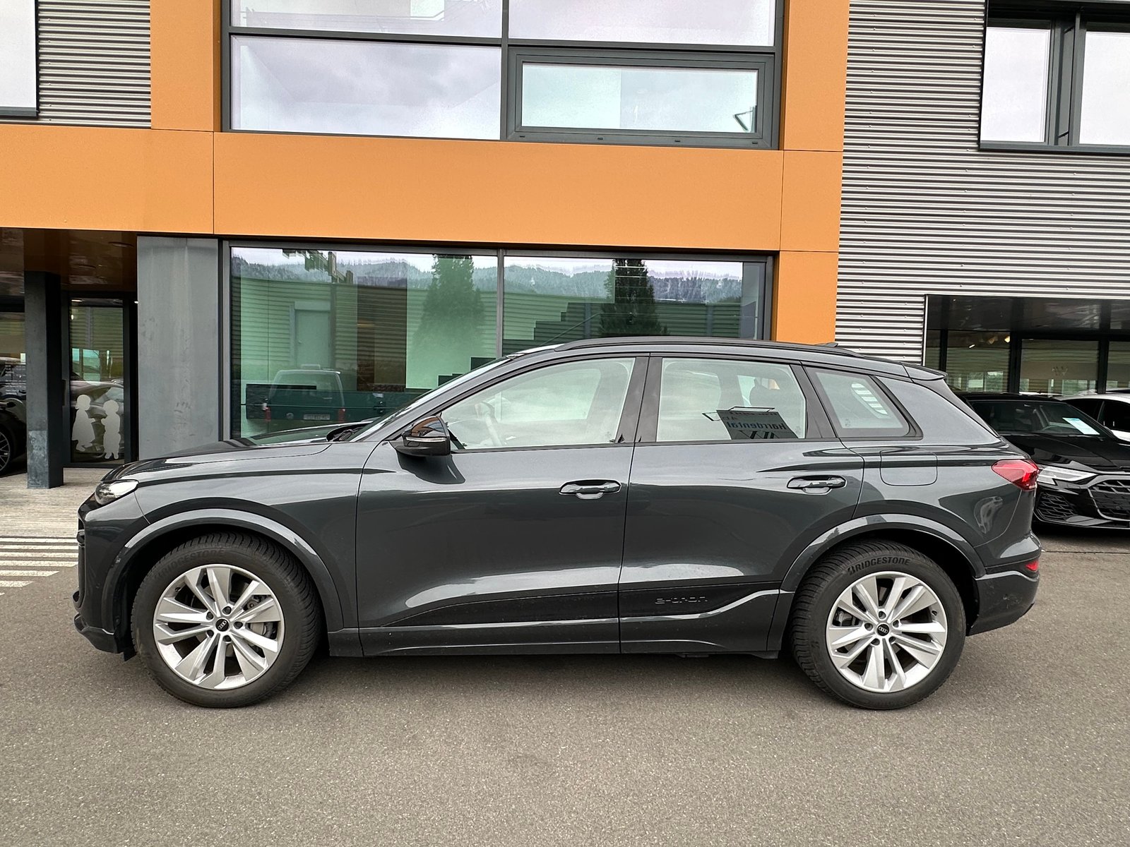 AUDI Q6 e-tron Quattro / CH Auslieferung, Elektro, Occasion / Gebraucht, Automatik - 3