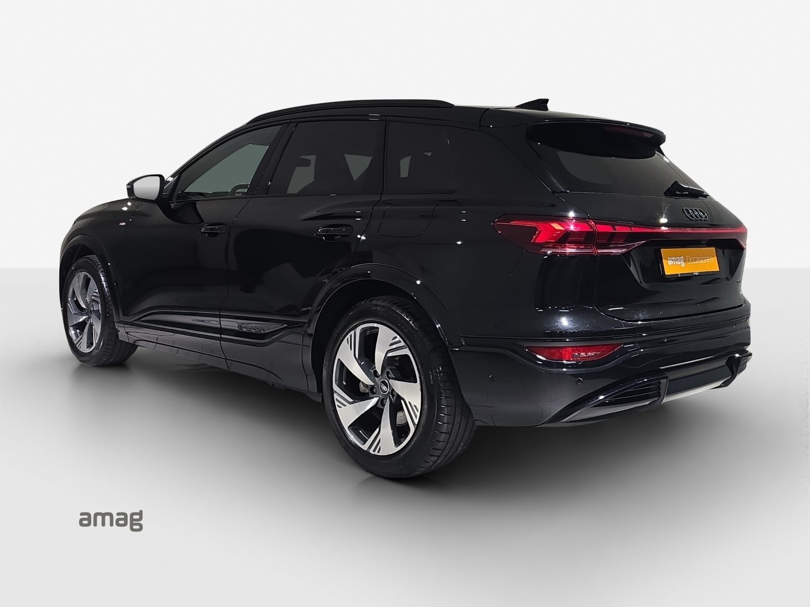 AUDI Q6 SUV e-tron quattro, Elektro, Occasion / Gebraucht, Automatik - 3