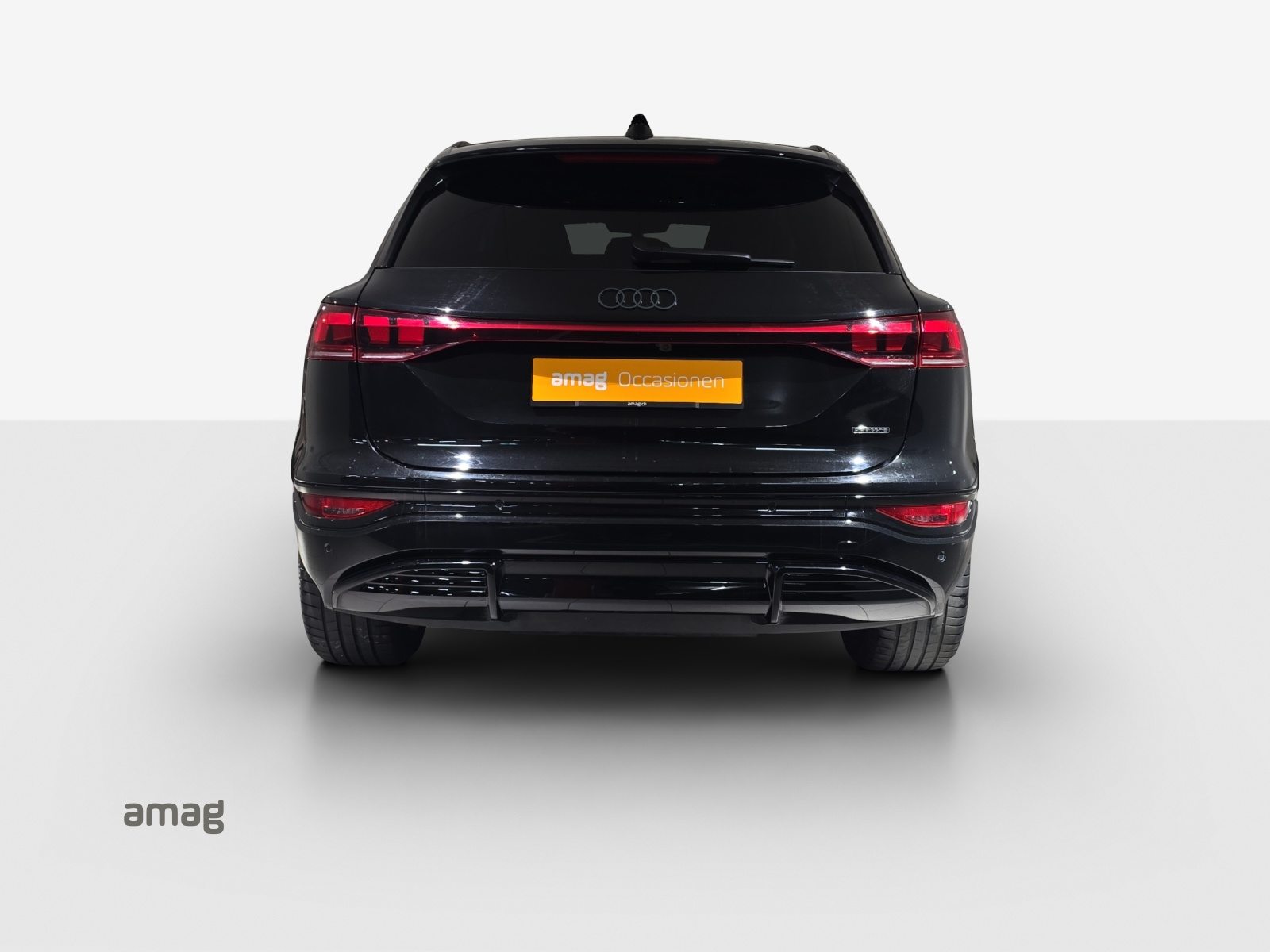 AUDI Q6 SUV e-tron quattro, Elektro, Occasion / Gebraucht, Automatik - 4