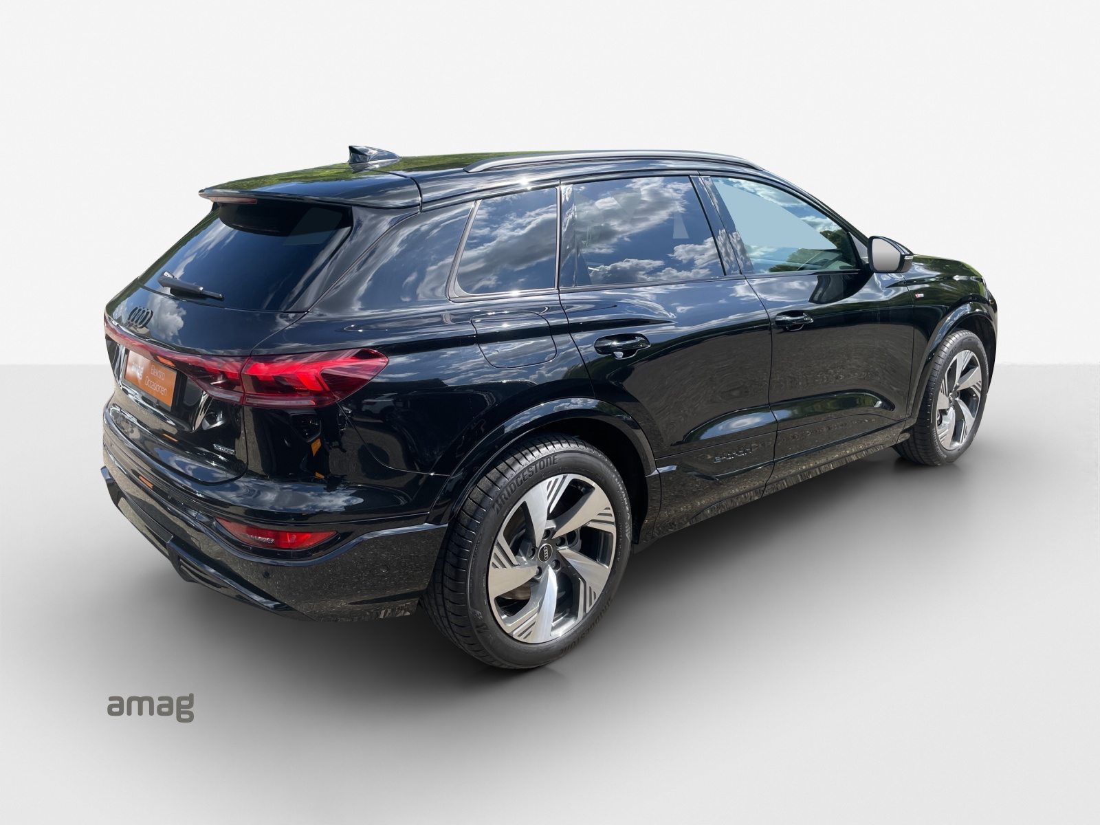 AUDI Q6 SUV e-tron quattro, Electric, Second hand / Used, Automatic - 6