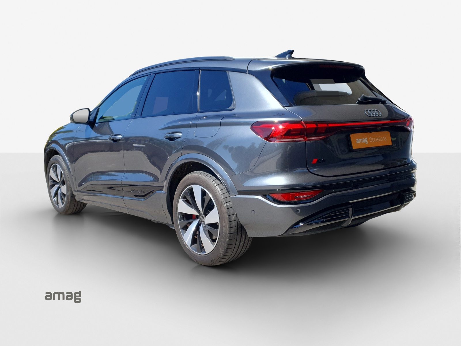AUDI Q6 SUV e-tron quattro, Electric, Second hand / Used, Automatic - 3