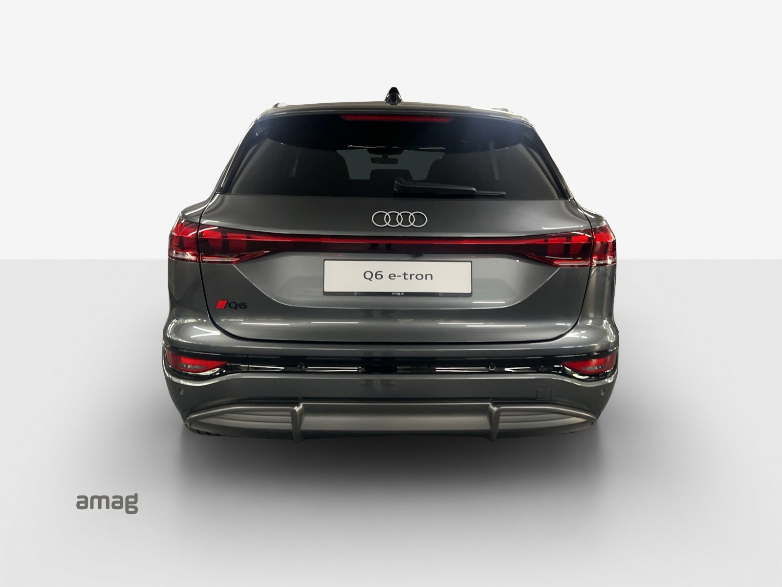 AUDI Q6 SUV e-tron quattro, Electric, Second hand / Used, Automatic - 4