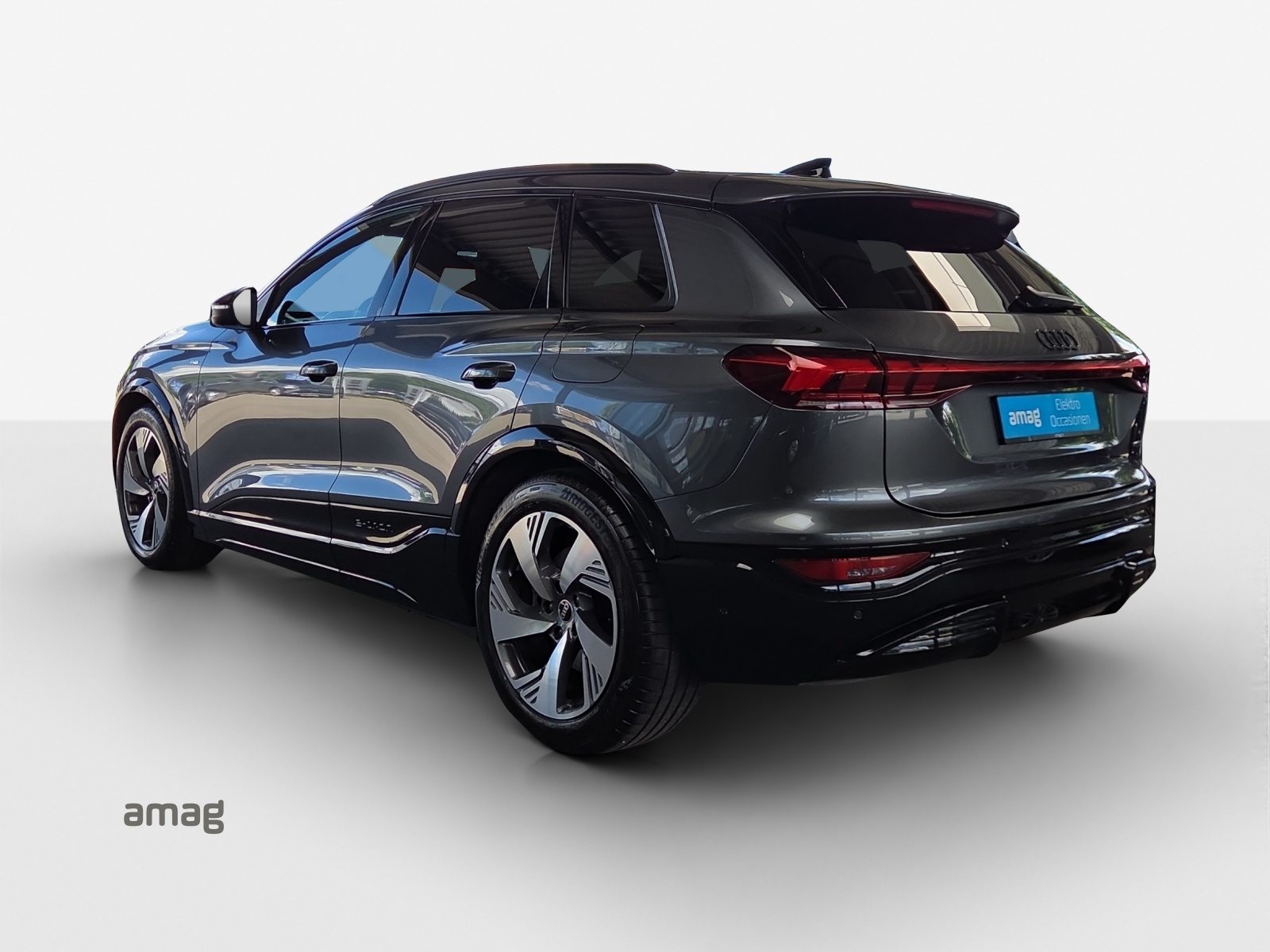 AUDI Q6 SUV e-tron quattro, Electric, Second hand / Used, Automatic - 3