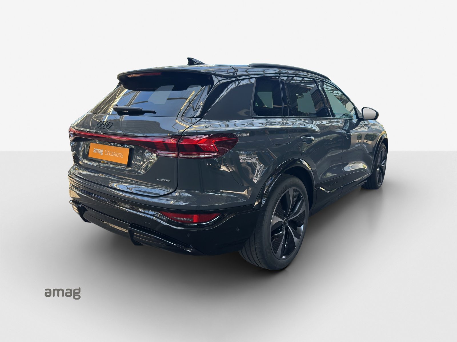 AUDI Q6 SUV e-tron quattro, Elektro, Occasion / Gebraucht, Automatik - 5