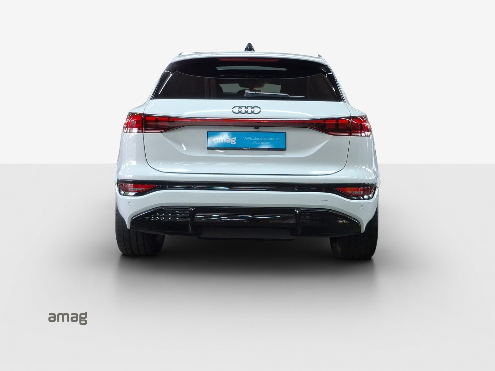 AUDI Q6 SUV e-tron quattro, Electric, Second hand / Used, Automatic - 5