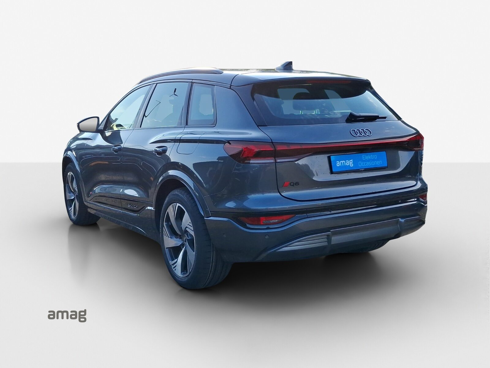 AUDI Q6 SUV e-tron quattro, Electric, Second hand / Used, Automatic - 3