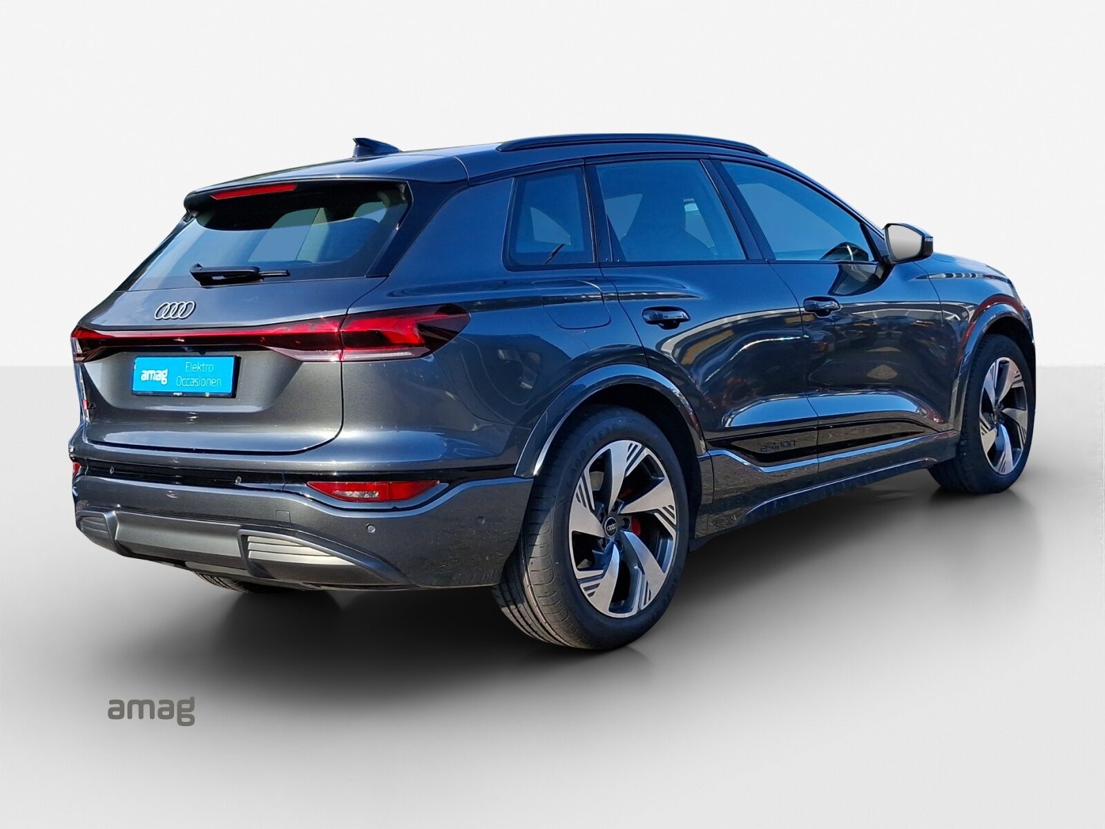 AUDI Q6 SUV e-tron quattro, Electric, Second hand / Used, Automatic - 5
