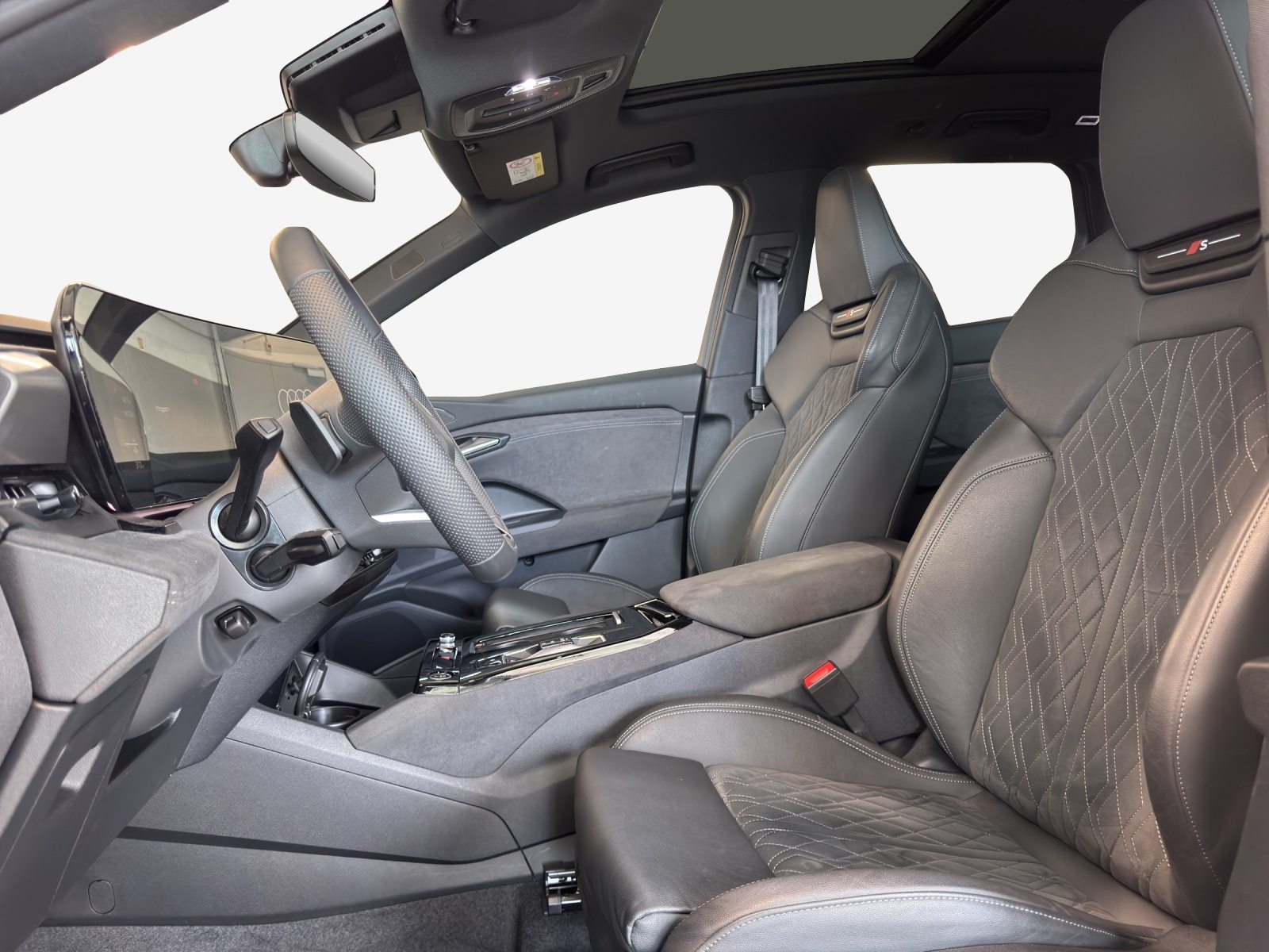 AUDI Q6 SUV e-tron quattro, Elektro, Occasion / Gebraucht, Automatik - 6