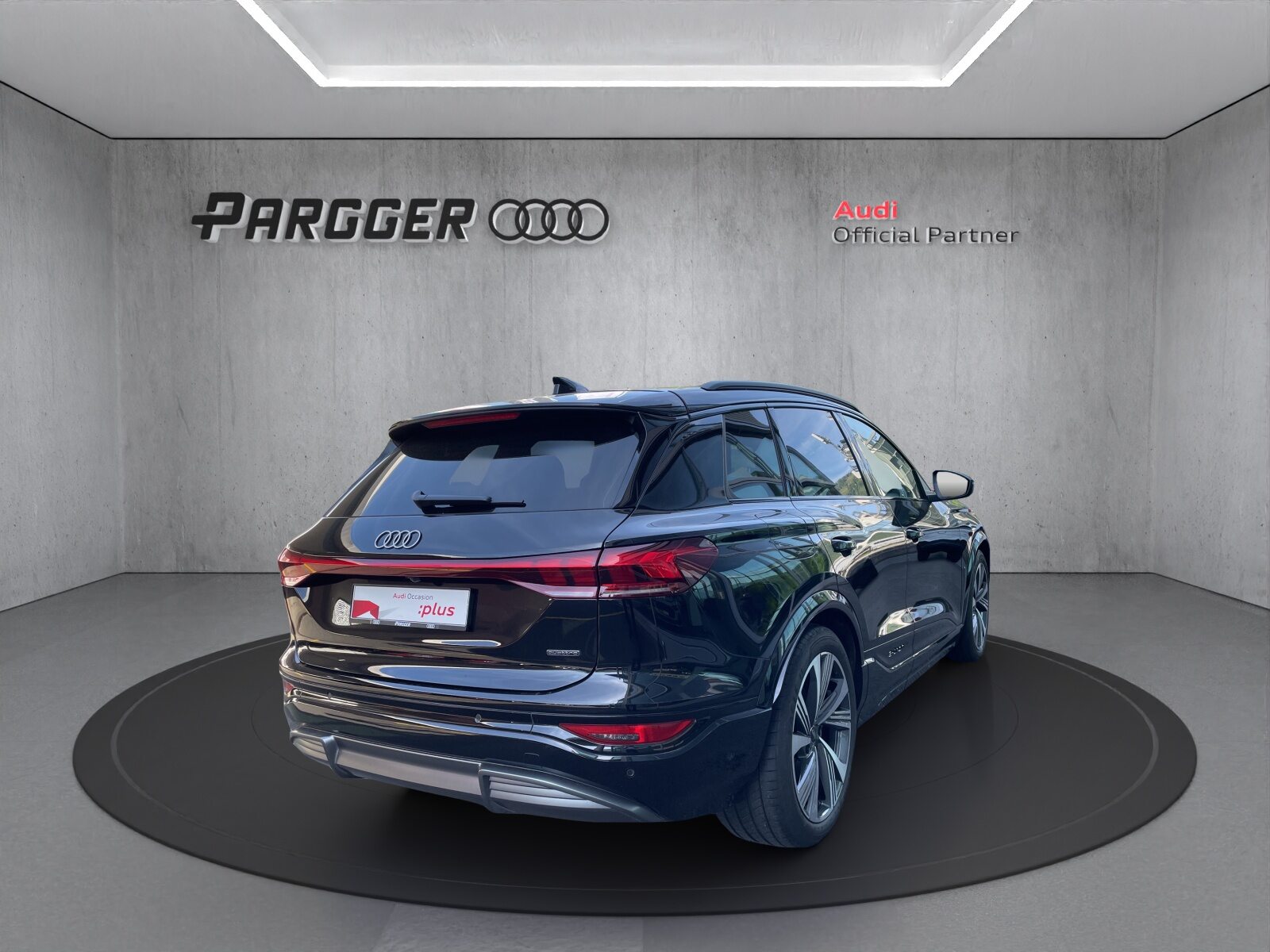 AUDI Q6 SUV e-tron quattro, Elektro, Occasion / Gebraucht, Automatik - 7