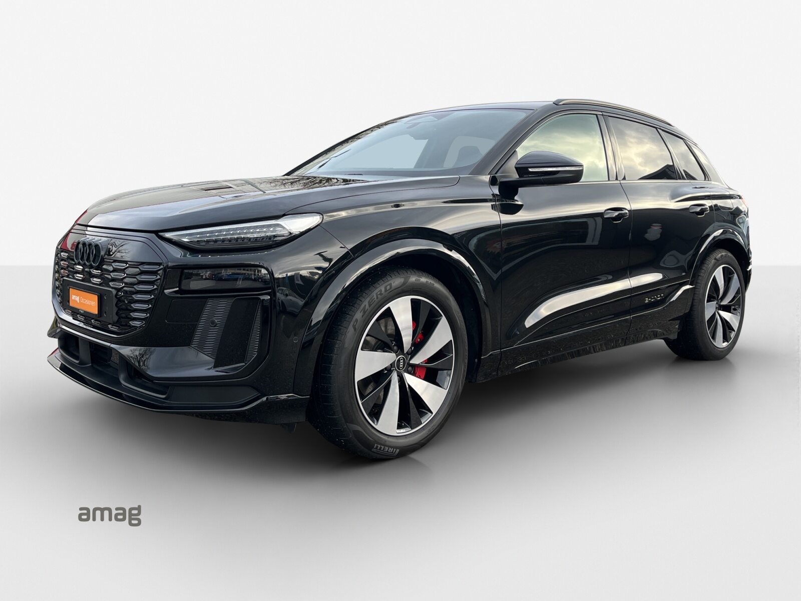 AUDI Q6 SUV e-tron quattro