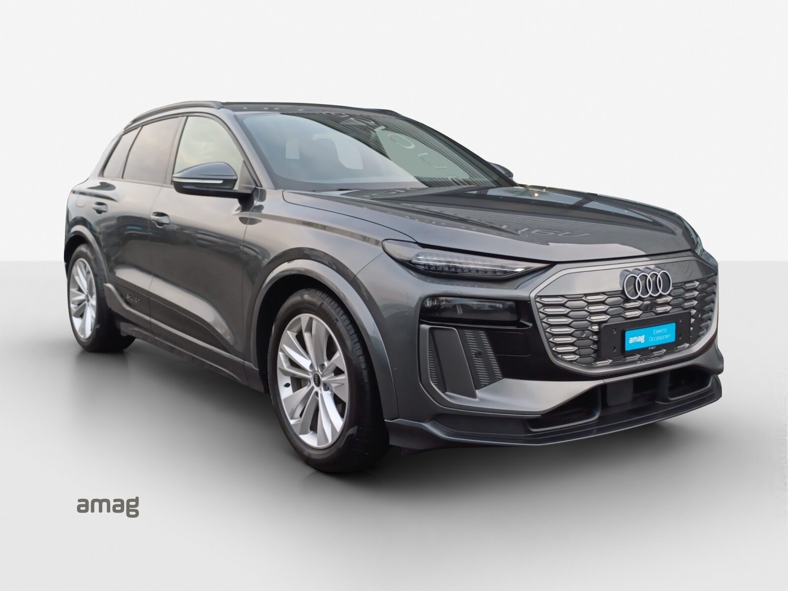 AUDI Q6 SUV e-tron quattro, Elektro, Occasion / Gebraucht, Automatik - 7