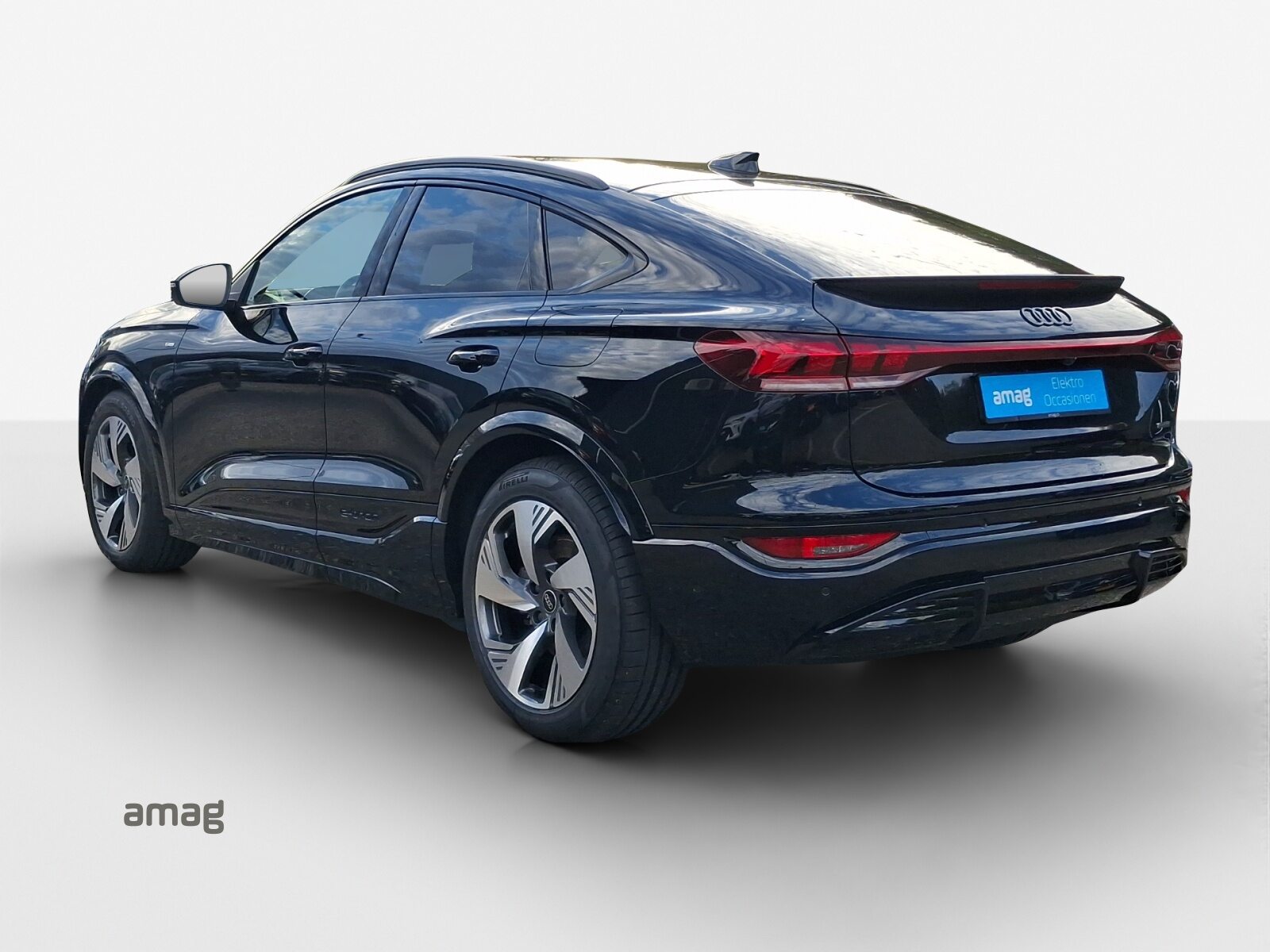 AUDI Q6 Sportback e-tron quattro, Elektro, Occasion / Gebraucht, Automatik - 3
