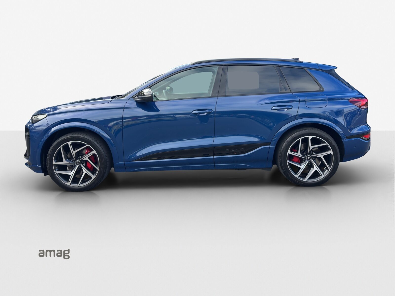AUDI Q6 SUV e-tron quattro, Electric, Second hand / Used, Automatic - 2