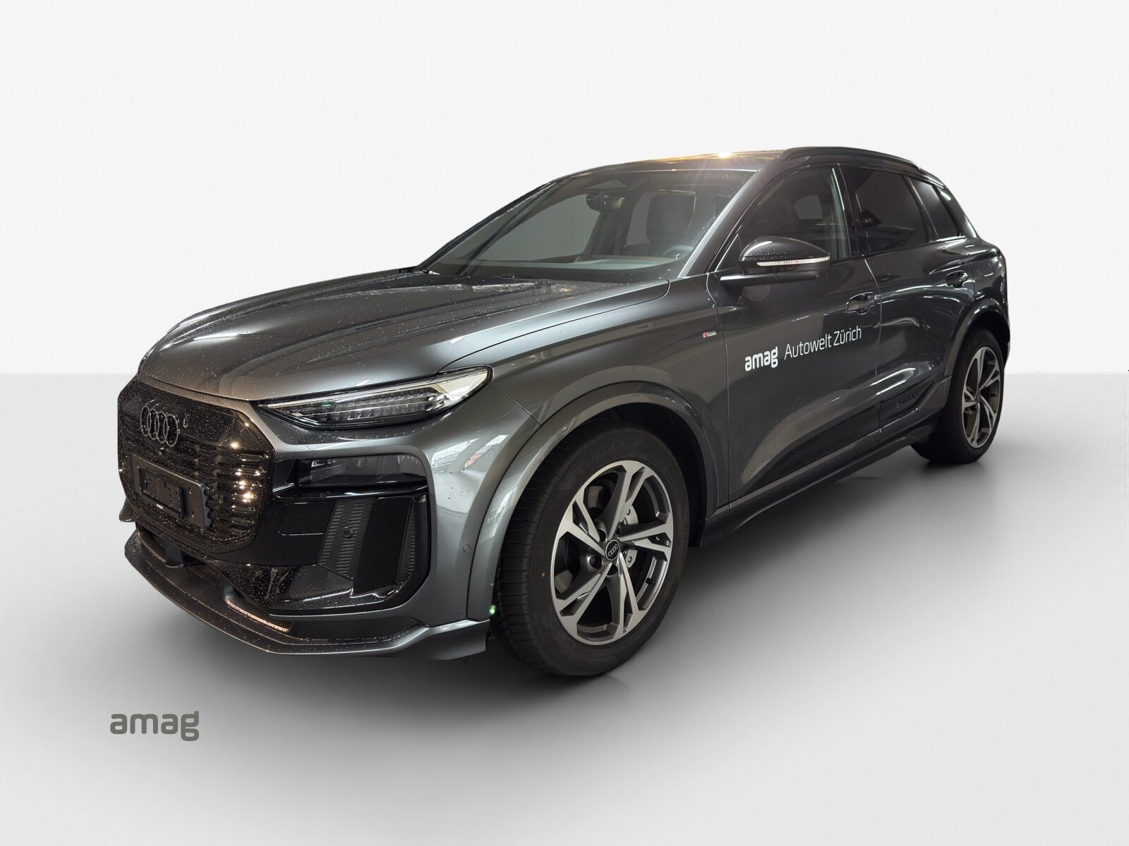 AUDI Q6 SUV e-tron quattro