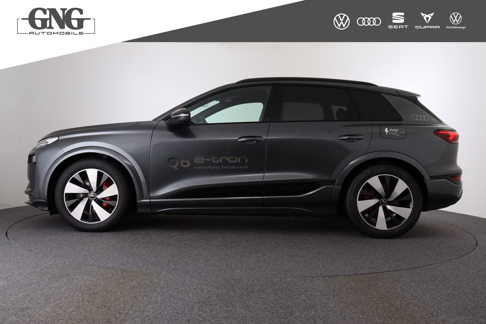 AUDI Q6 SUV e-tron quattro, Electric, Ex-demonstrator, Automatic - 2