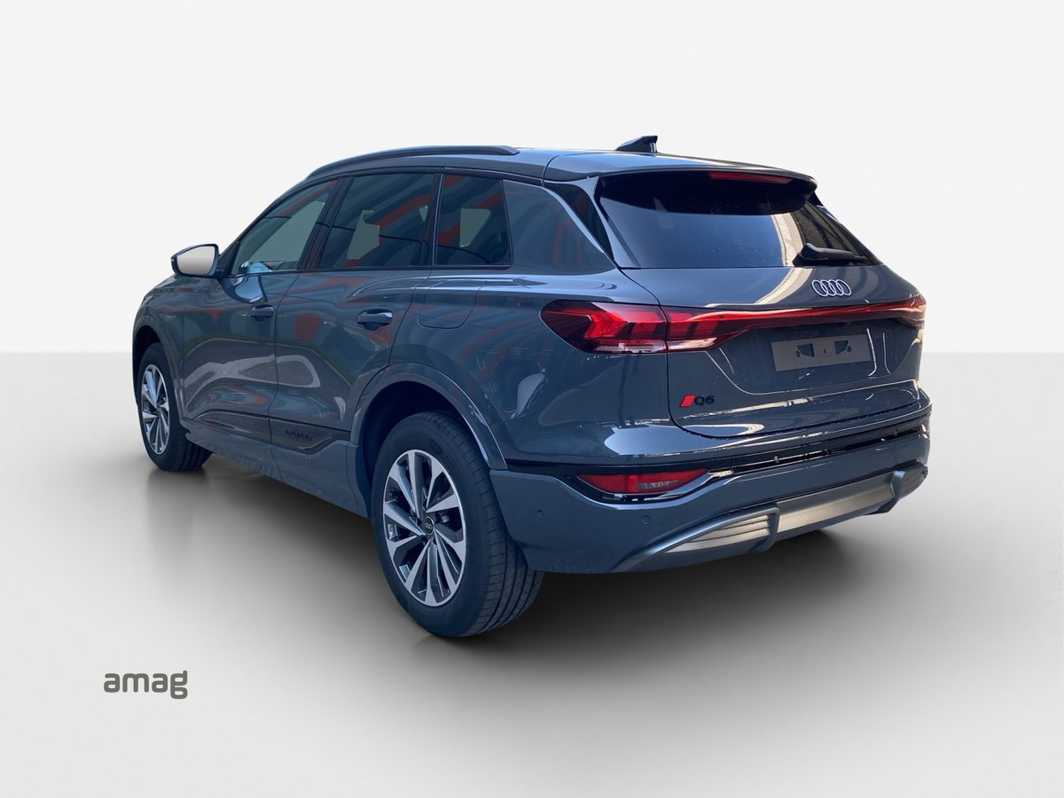 AUDI Q6 SUV e-tron quattro, Electric, Ex-demonstrator, Automatic - 3